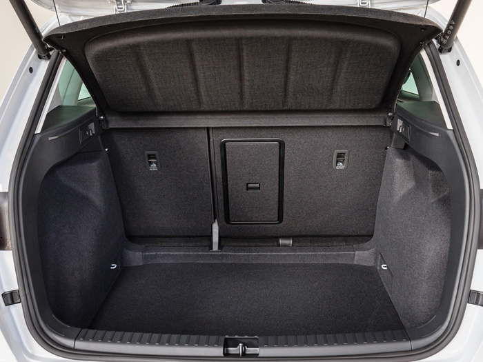 Renting SEAT Ateca 1.5 TSI S&S FR Special Edition DSG 110 kW (150 CV) Ocasión