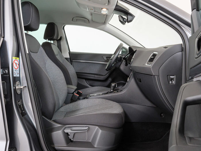 Renting SEAT Ateca 1.5 TSI Style Evo Edition DSG 110 kW (150 CV) Ocasión 2