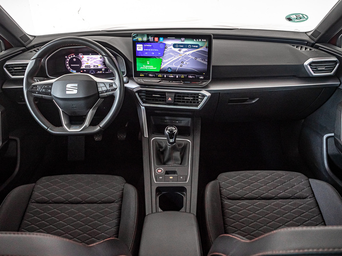 Renting SEAT León 1.5 TSI S&S FR 25 Aniversario 85 kW (116 CV) Ocasión