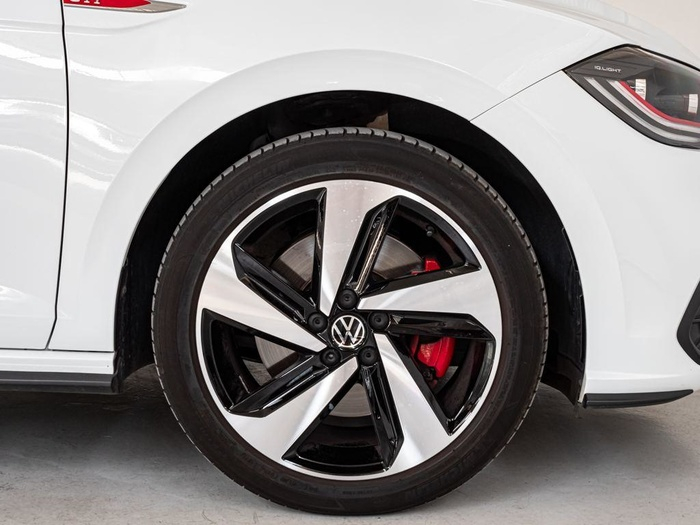 Renting Volkswagen Polo GTI 2.0 TSI 152 kW (207 CV) DSG Ocasión