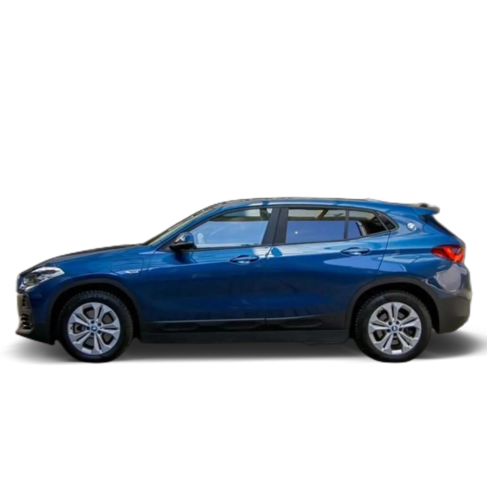 Renting BMW X2 xDrive 25eA Azul