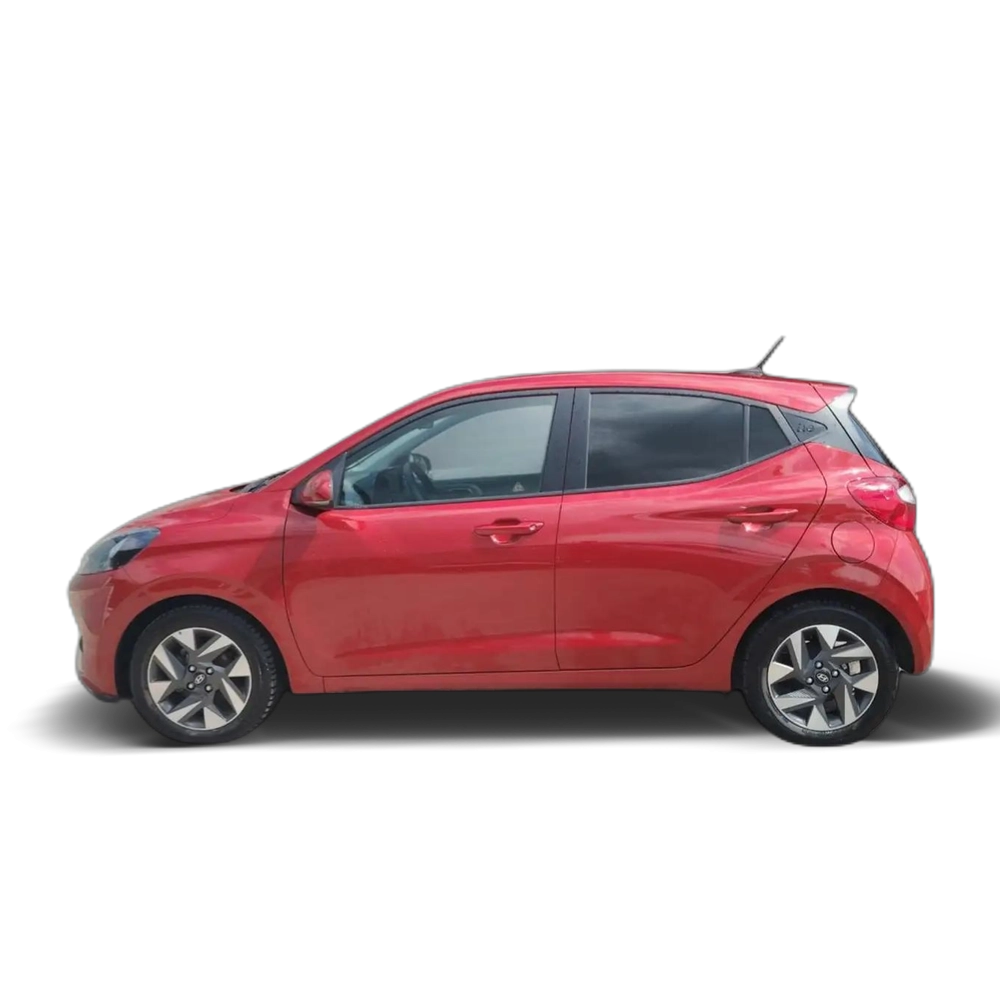 Renting Hyundai i10 1.0 MPI Klass Aut. Rojo 1