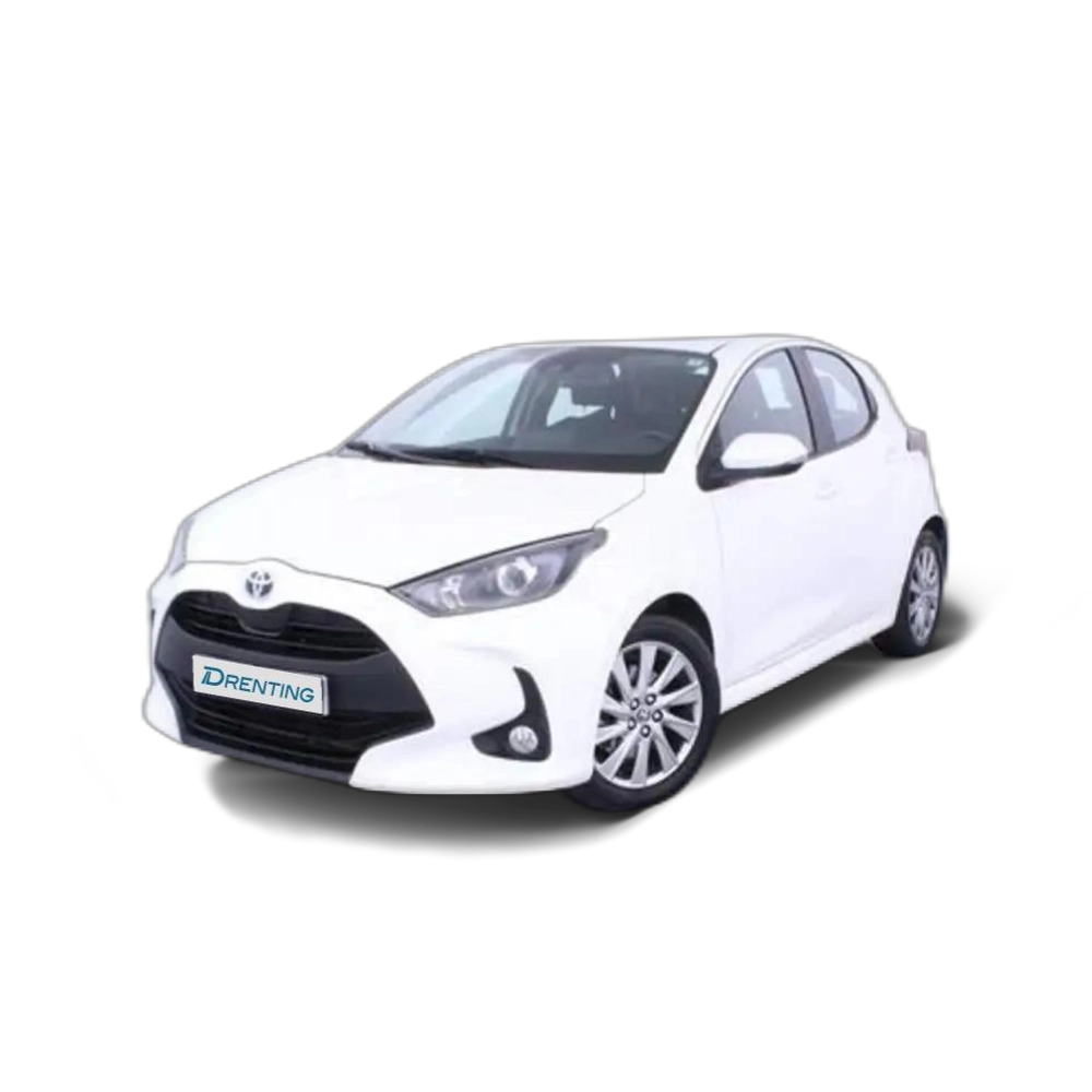 Renting Toyota Yaris 1.5 120H Active Tech Blanco 2