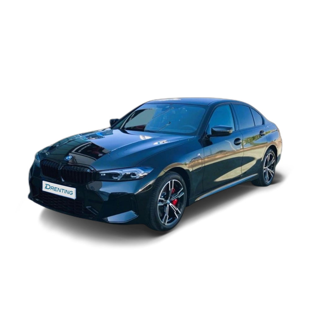 Renting BMW Serie 3 330e 215 kW (292 CV) 3 4