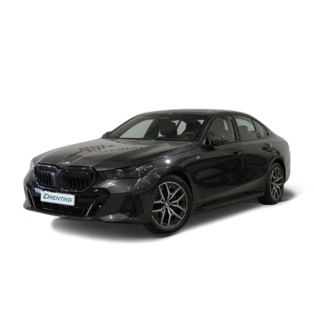 Renting BMW Serie 5 550e xDrive 360 kW (490 CV) 2