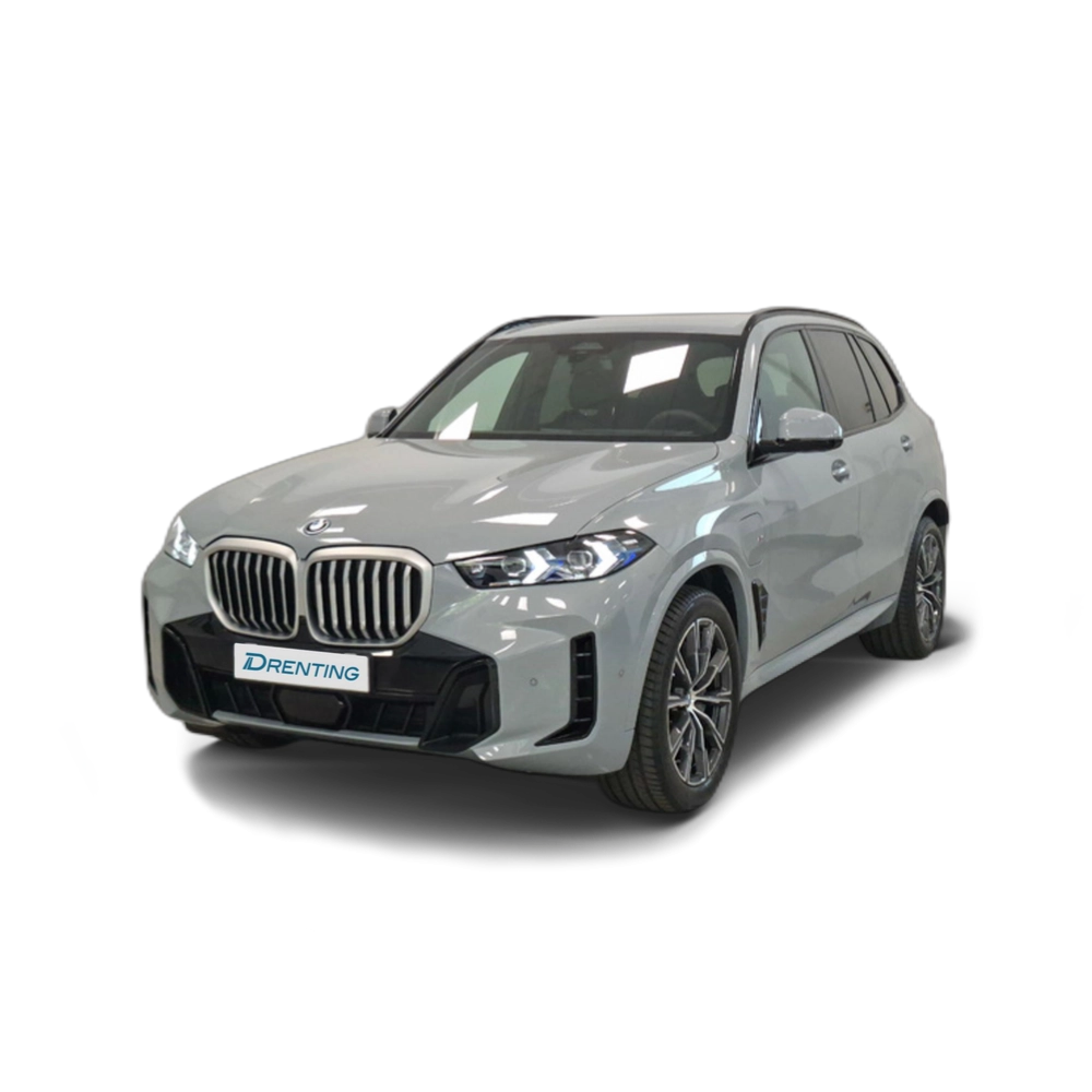 Renting BMW X5 xDrive50e xLine 360 kW (489 CV) 4
