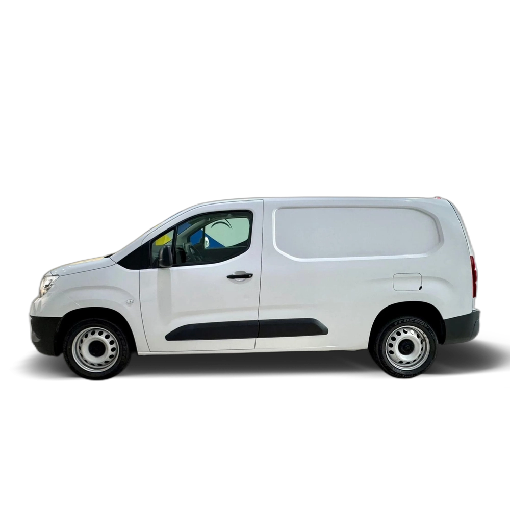 Renting OPEL Combo Cargo 1.5TD S&amp;S XL 1000 100