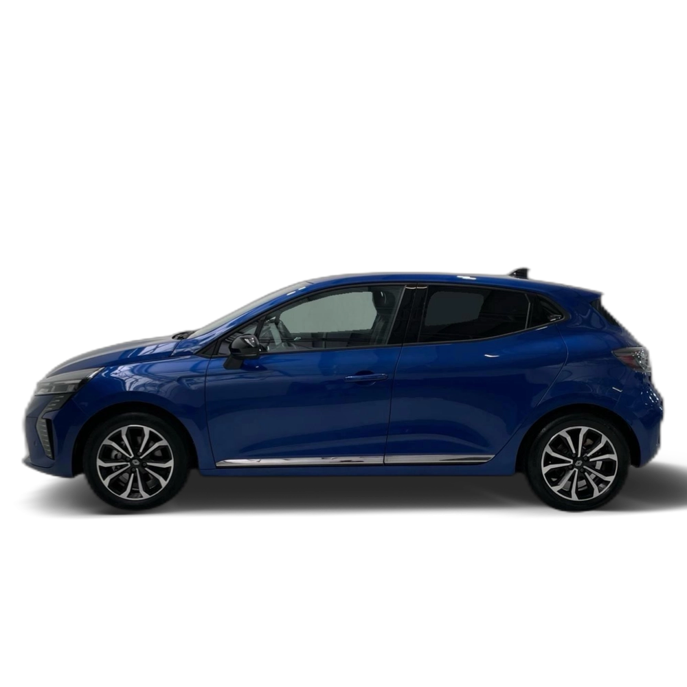 Renting Renault Clio E-Tech 145 Techno 105 kW (143 CV)