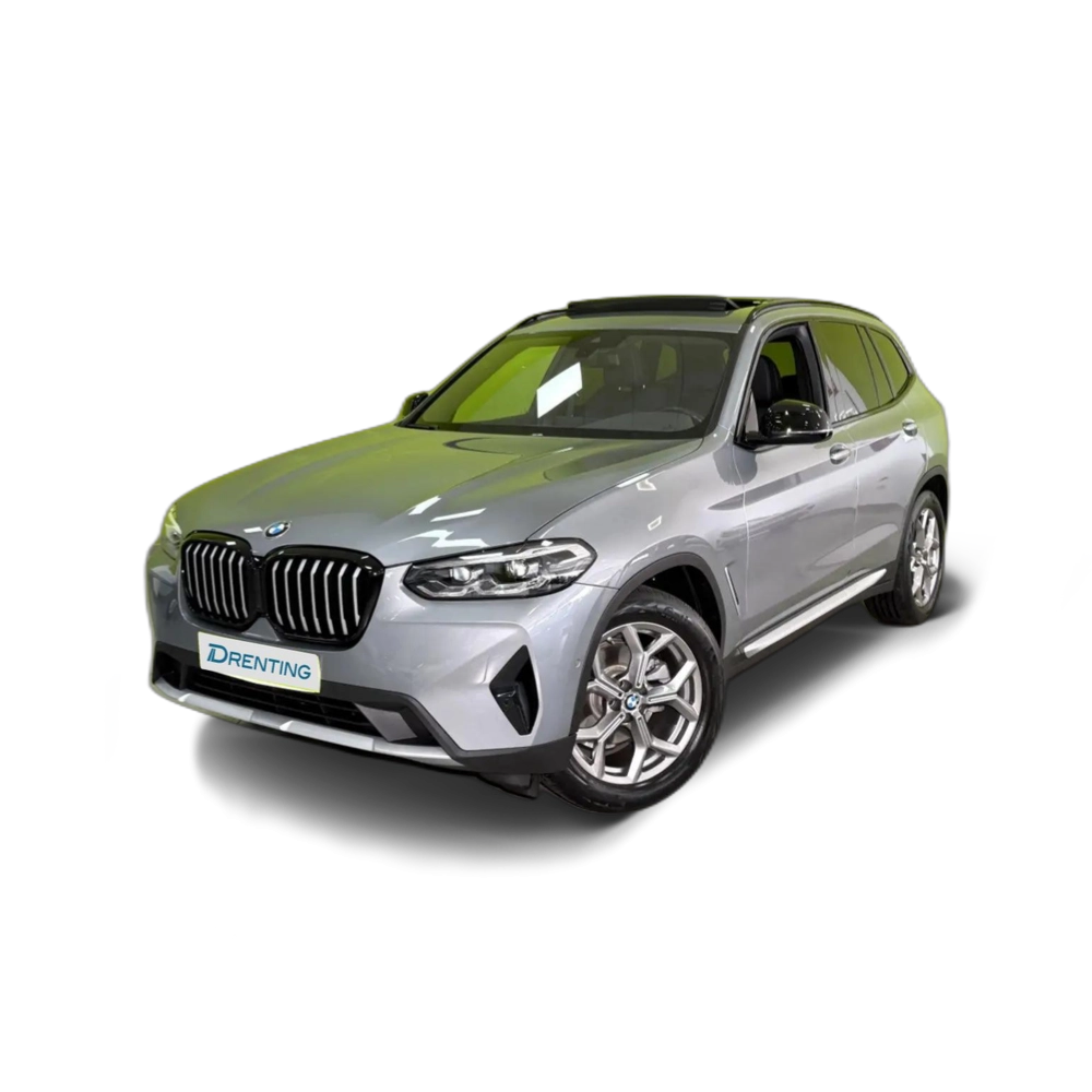 Renting BMW X3 xDrive 20dA xLine Gris 1