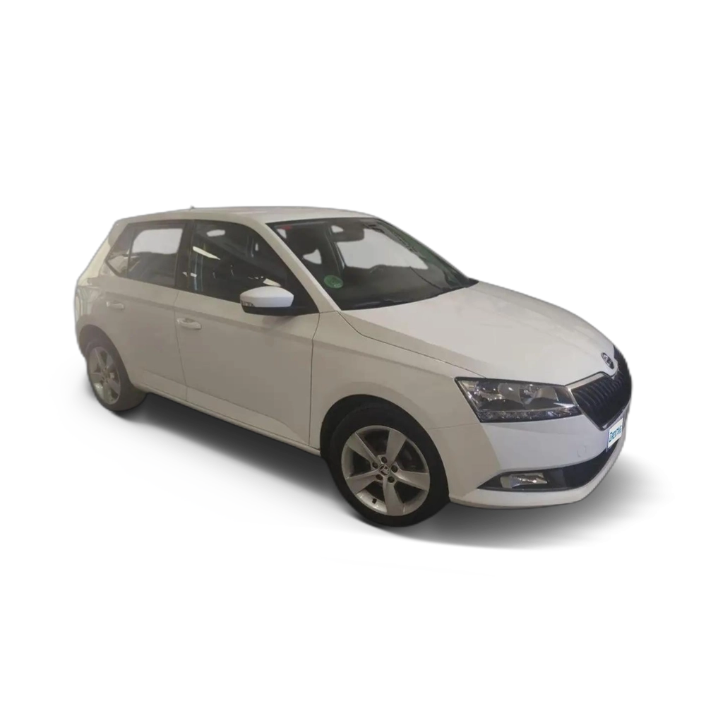 Renting Skoda Fabia 1.0 TSI Style 70kW Blanco 1