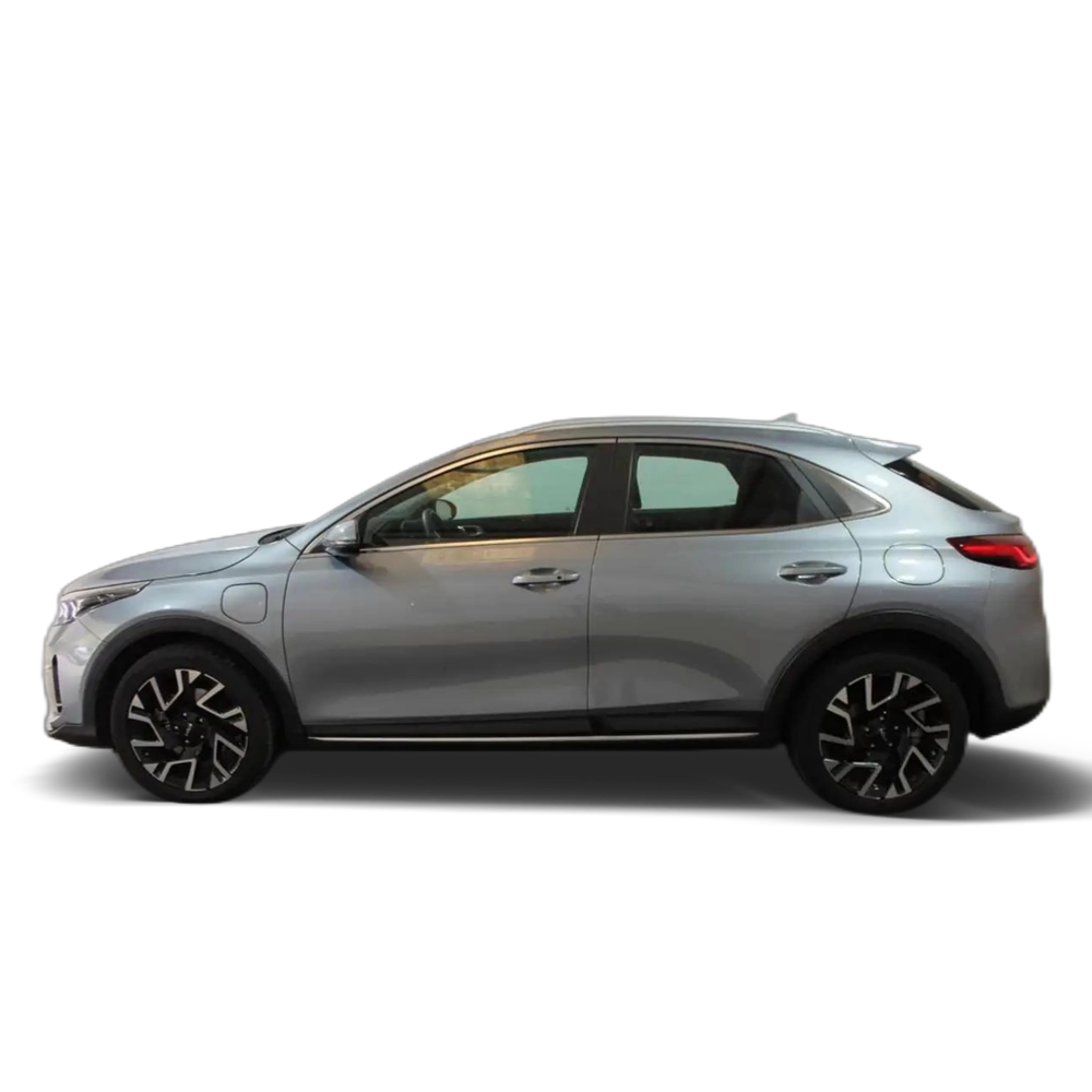 Renting Kia XCeed 1.6 GDI PHEV ETECH 5P Plateado