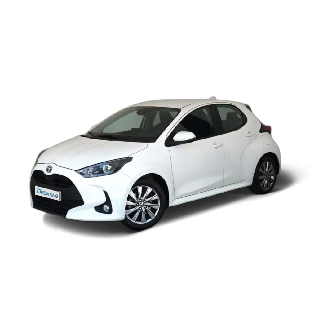 Renting Toyota Yaris 120H 1.5 Active Tech 1
