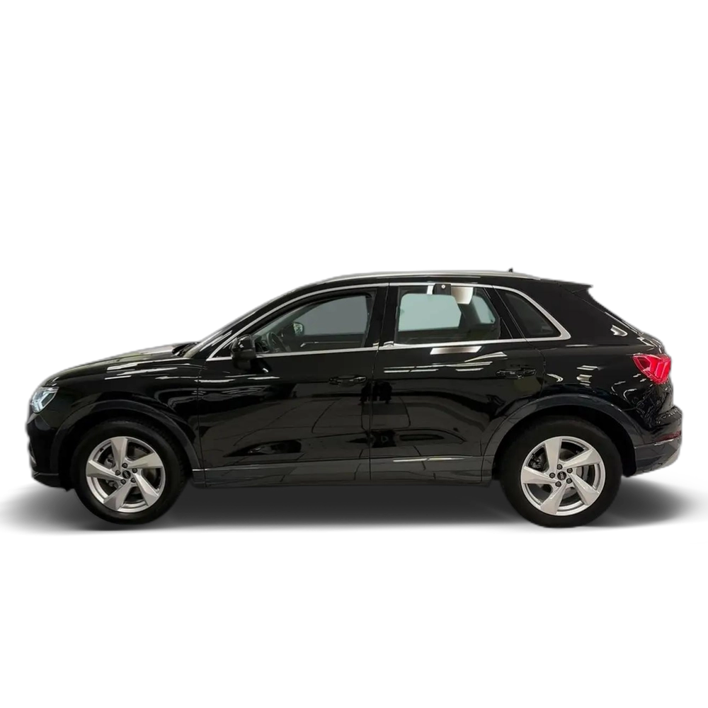 Renting Audi Q3 35 TFSI Advanced Negro