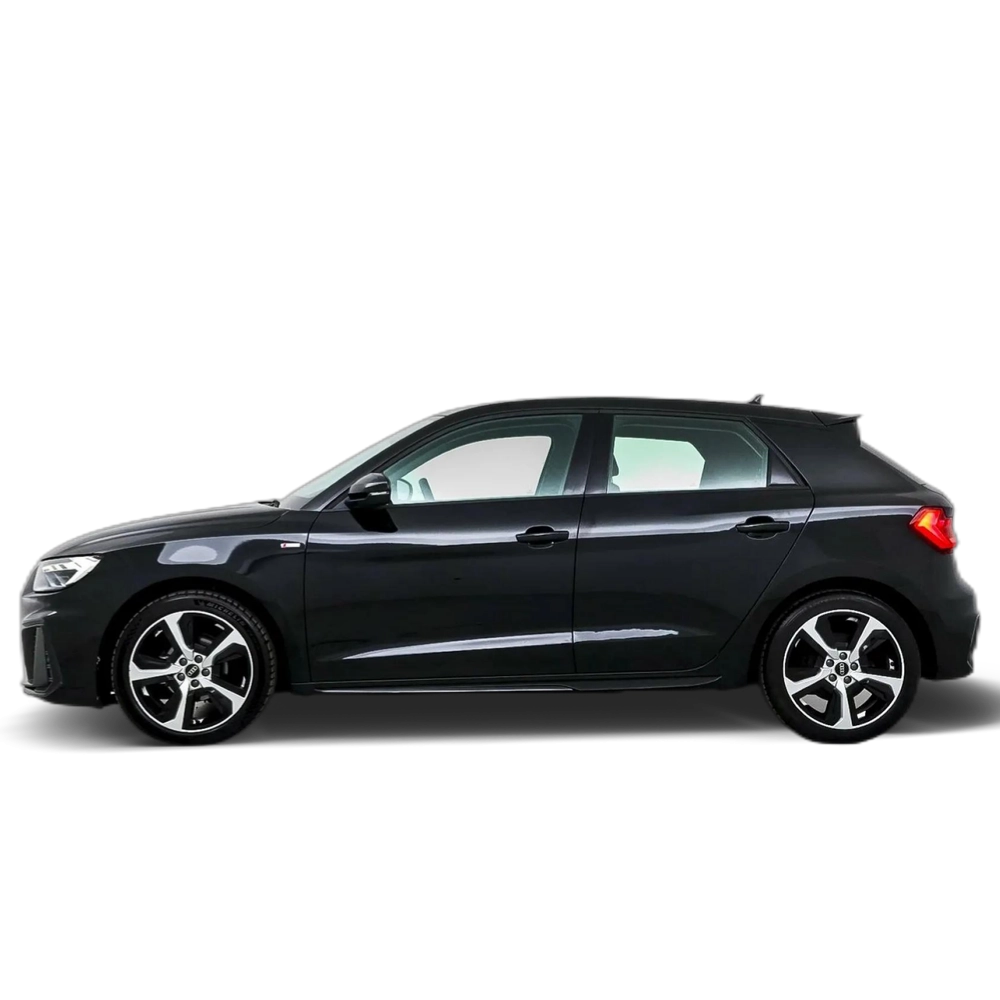 Renting AUDI A1 Sportback 25 TFSI Adrenalin 1