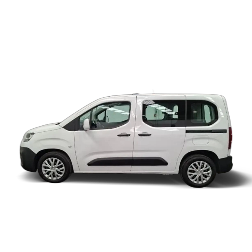 Renting Citroen Berlingo Talla M BlueHDi 100 S&amp;S LIVE PACK Blanco 4