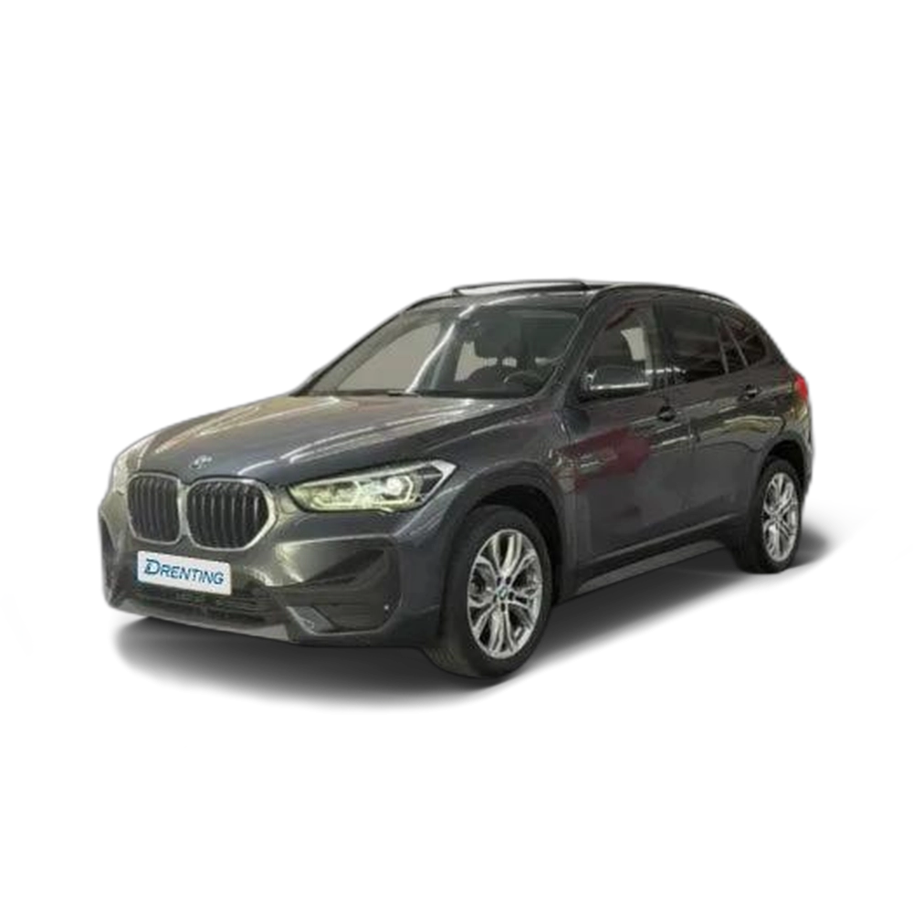 Renting BMW X1 sDrive 18iA 3