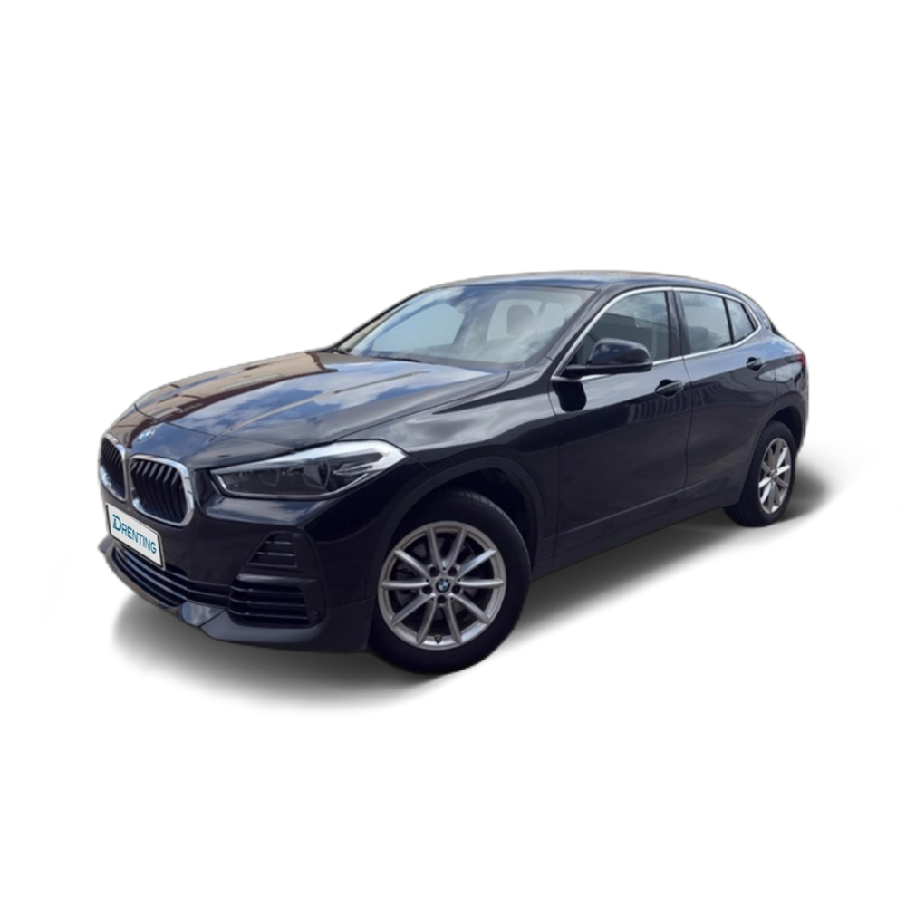Renting BMW X2 sDrive18i 103 kW (140 CV) 6 1