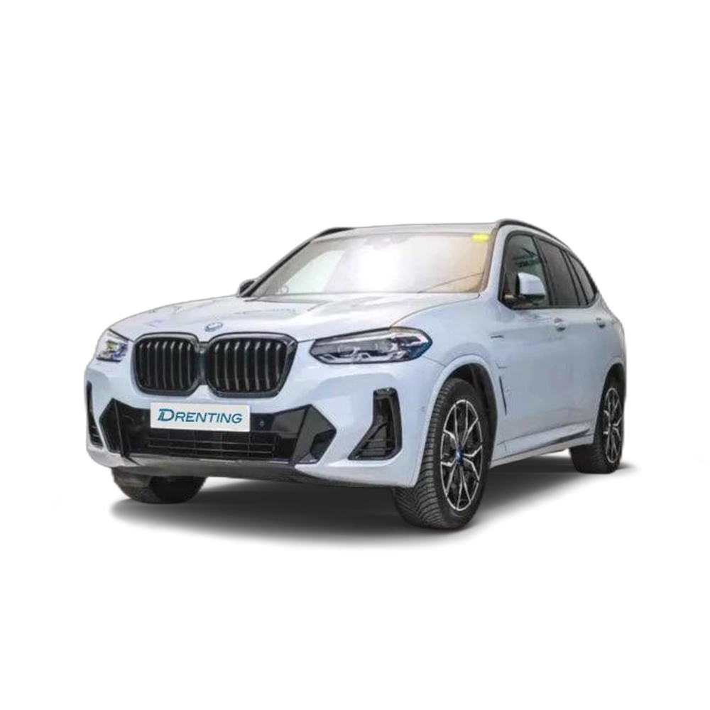 Renting BMW X3 xDrive 30e xLine 1