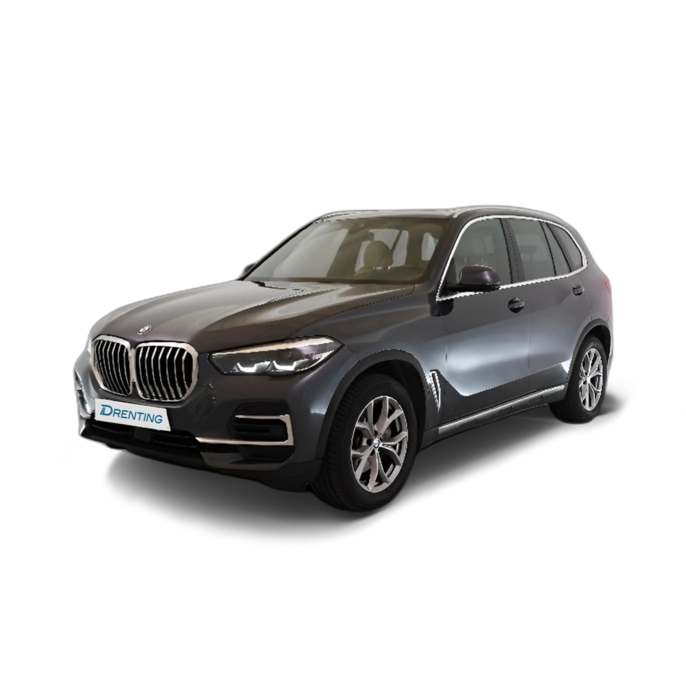 Renting BMW X5 xDrive30d 210 kW (286 CV) 3
