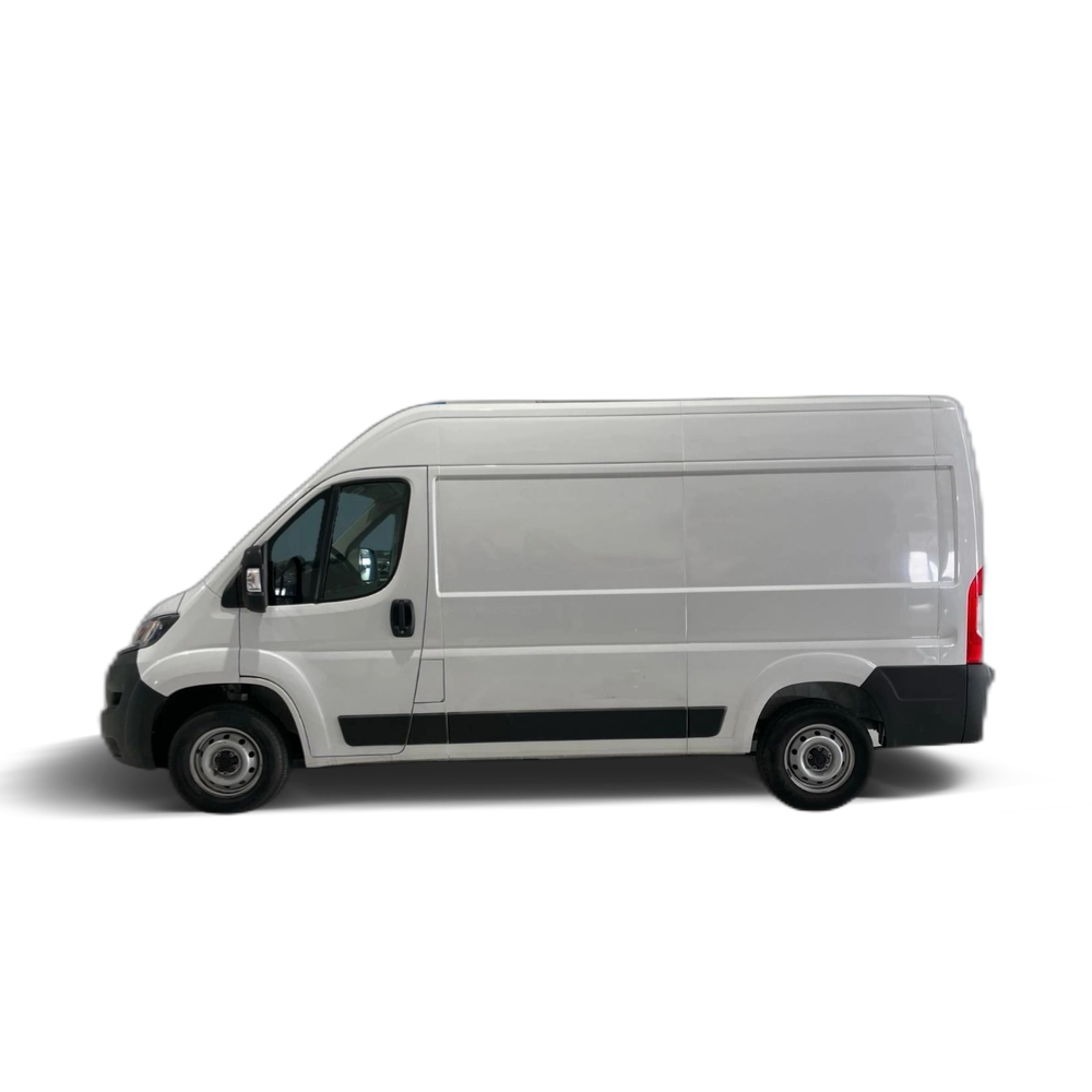 Renting Fiat Ducato 35 L2H2 Mjet 2.3 103kW Easy Pro