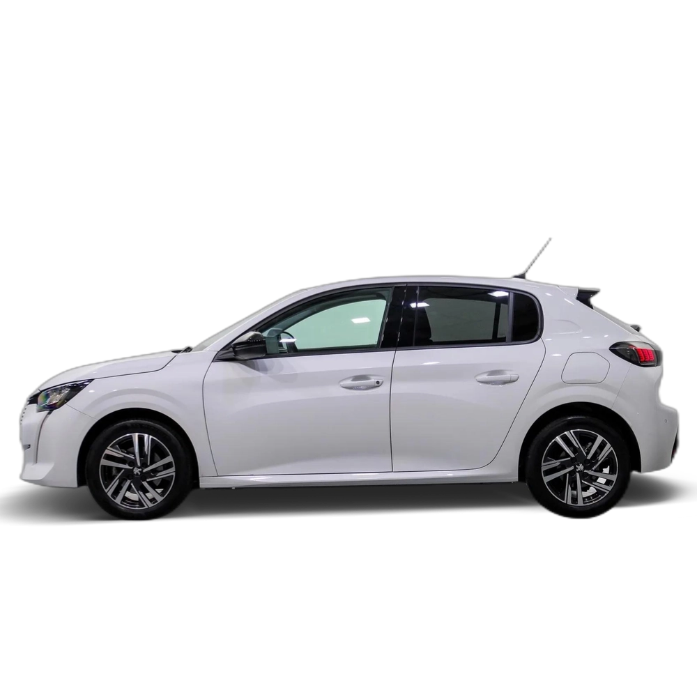 Renting PEUGEOT 208 1.5 BlueHDi S&amp;S Allure 100 1