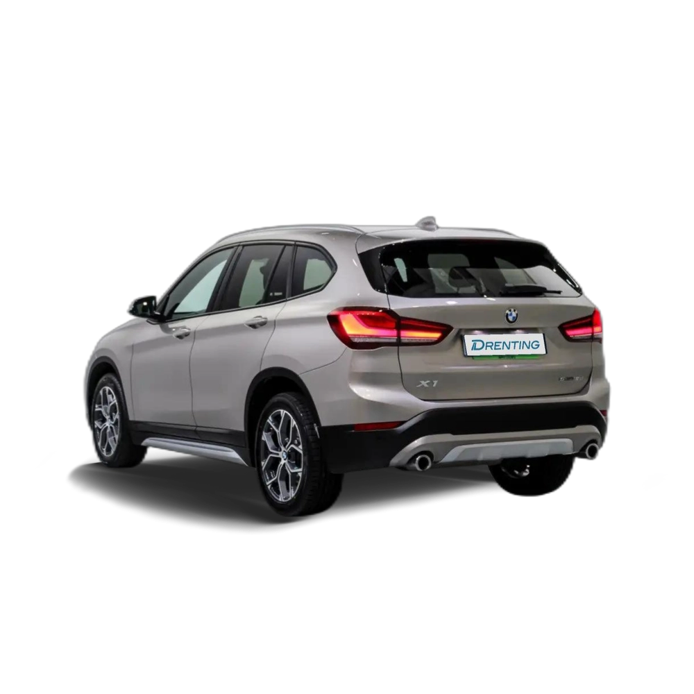 Renting BMW X1 sDrive 18dA Gris 1