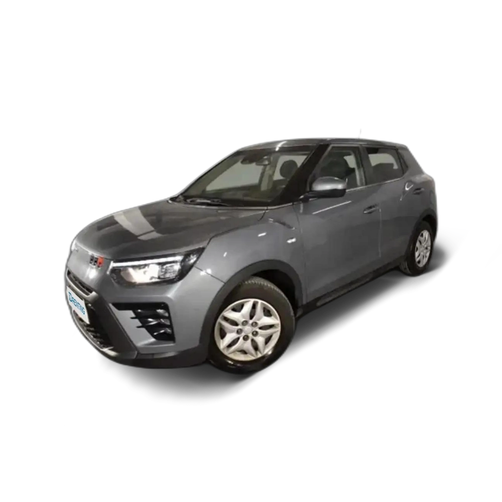 Renting SsangYong Tivoli 1.5 G15T 135CV Urban Plus Gris