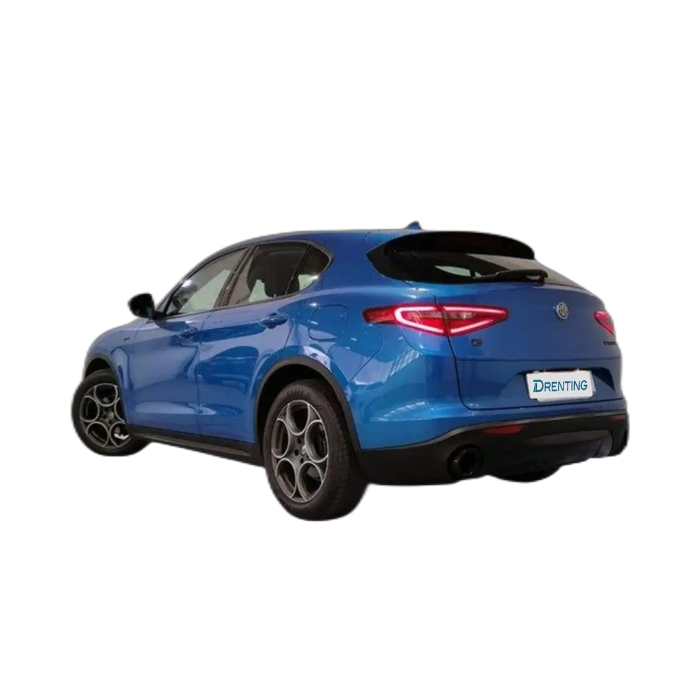 Renting Alfa Romeo Stelvio 2.2 Sprint RWD Aut. 160 Azul