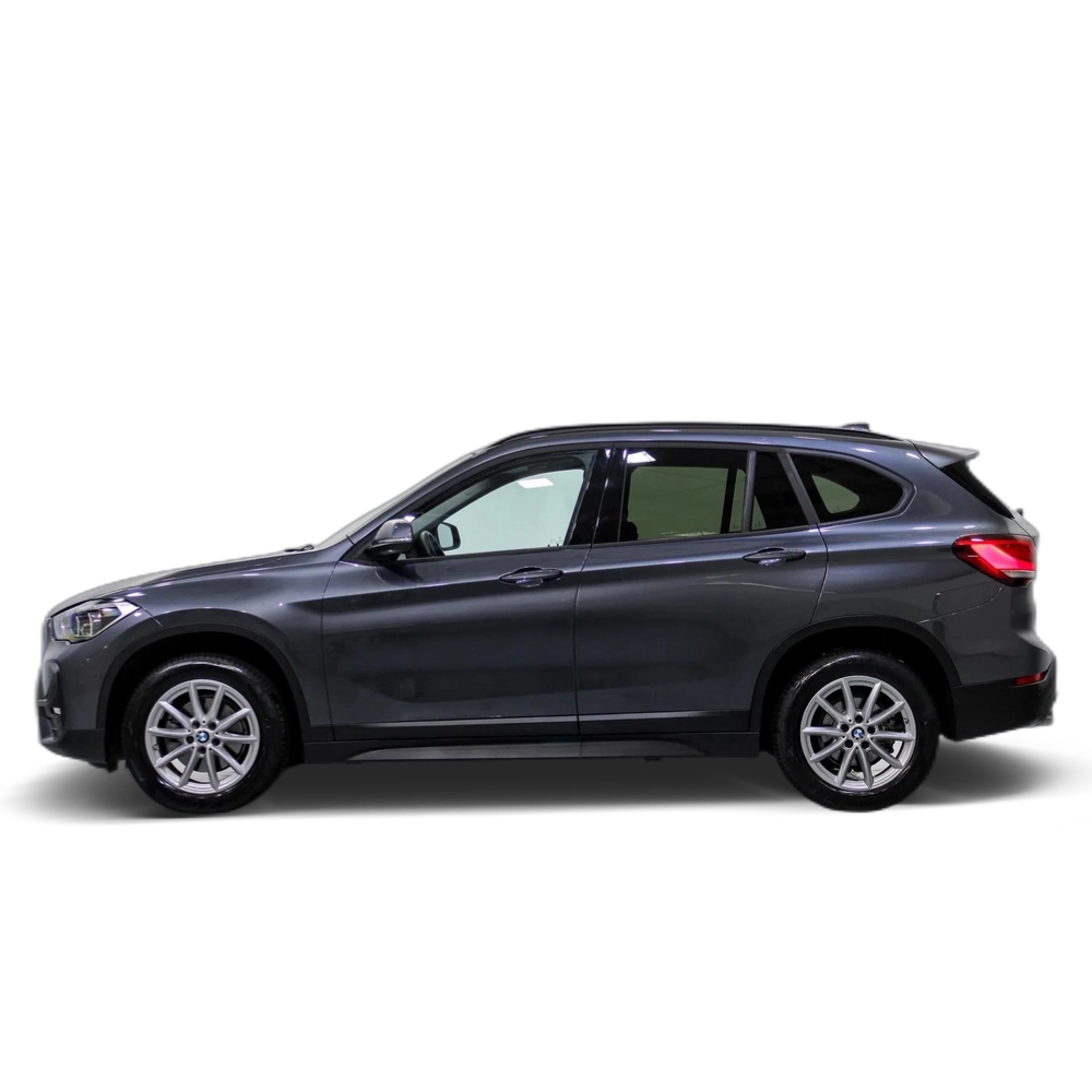Renting BMW X1 sDrive 18dA Corporate 1