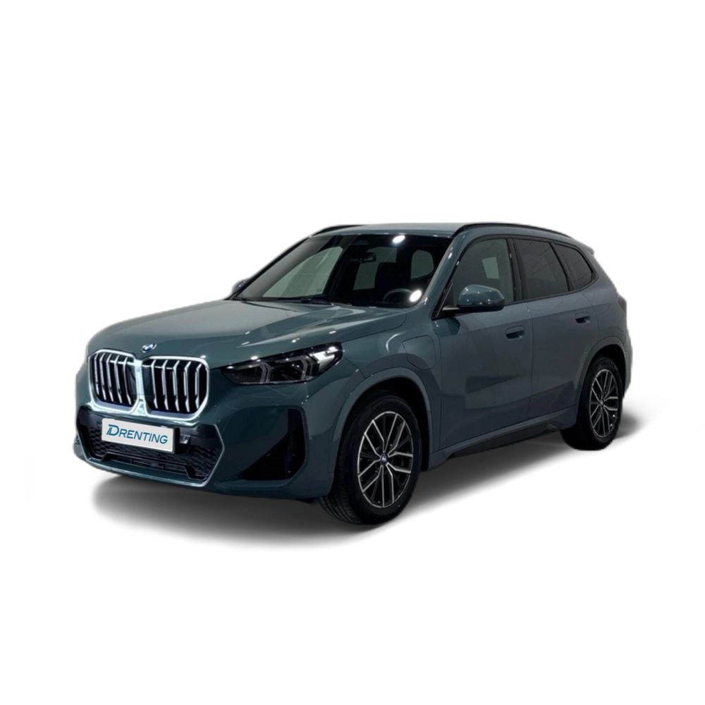 Renting BMW X1 xDrive25e 180 kW (245 CV) 7 5