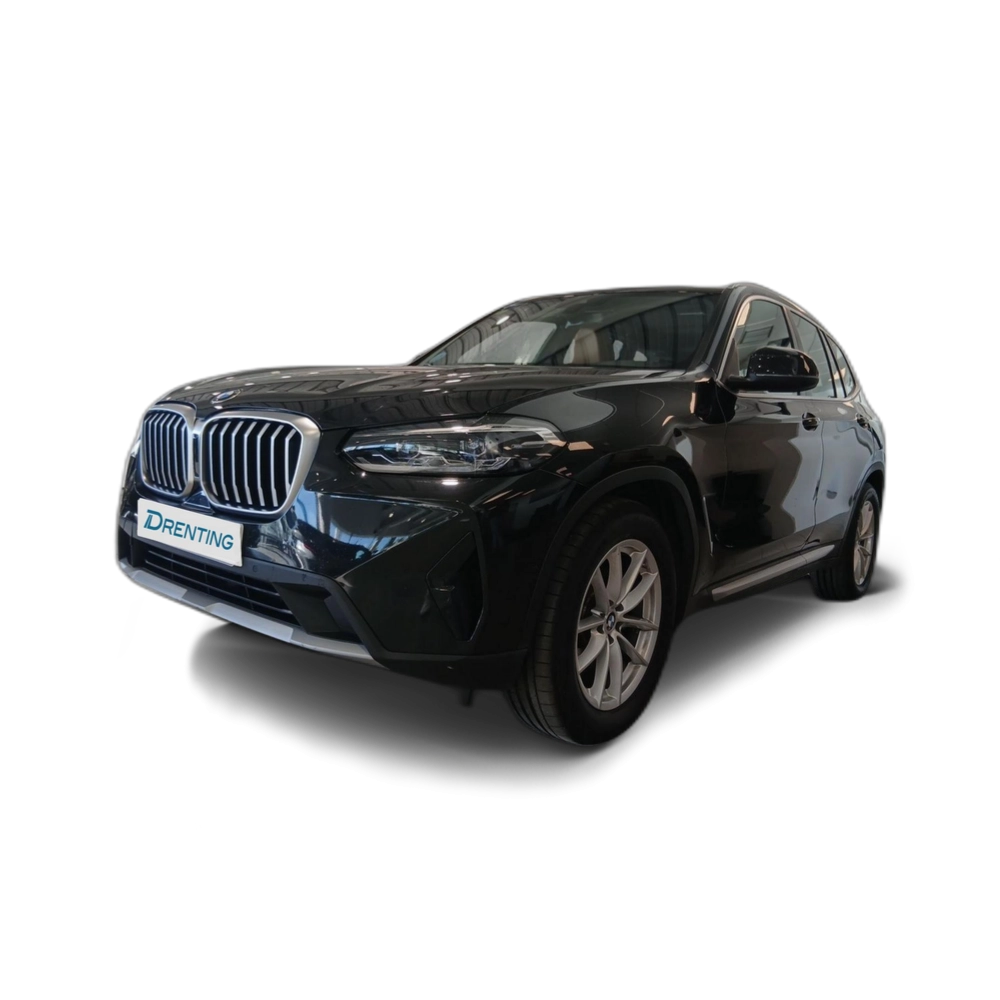 Renting BMW X3 xDrive20d xLine 140 kW (190 CV) 5 7
