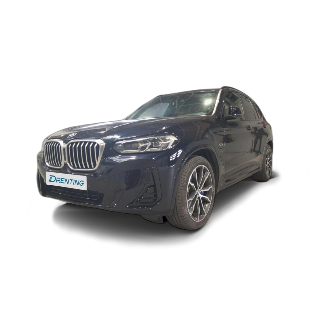Renting BMW X3 xDrive30e xLine 215 kW (292 CV) 4 2