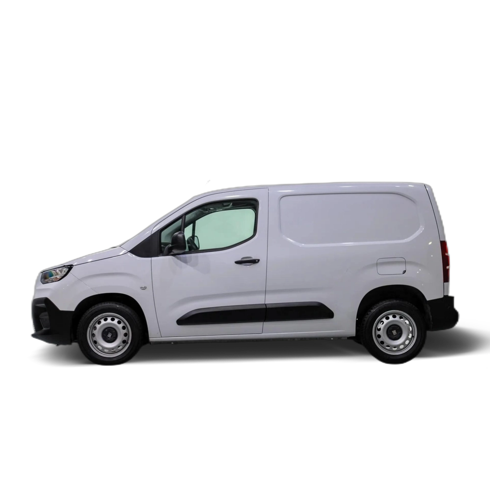 Renting FIAT Dobló Furgón 1.5BlueHDI L1 H1 Standard 1000kg 100