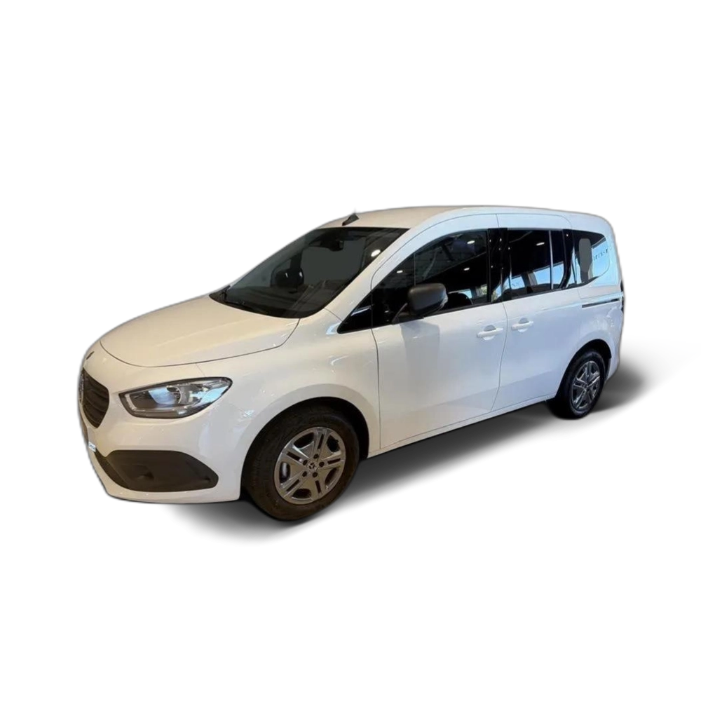 Renting MERCEDES Citan Tourer 110CDI Largo Base 4