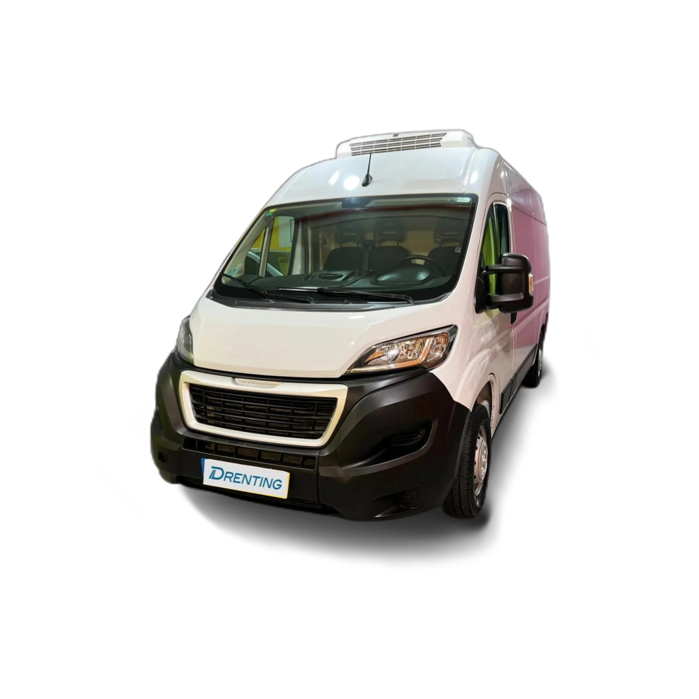Renting PEUGEOT Boxer Furgón 2.2BlueHDI 333 L2H2 S&amp;S 120