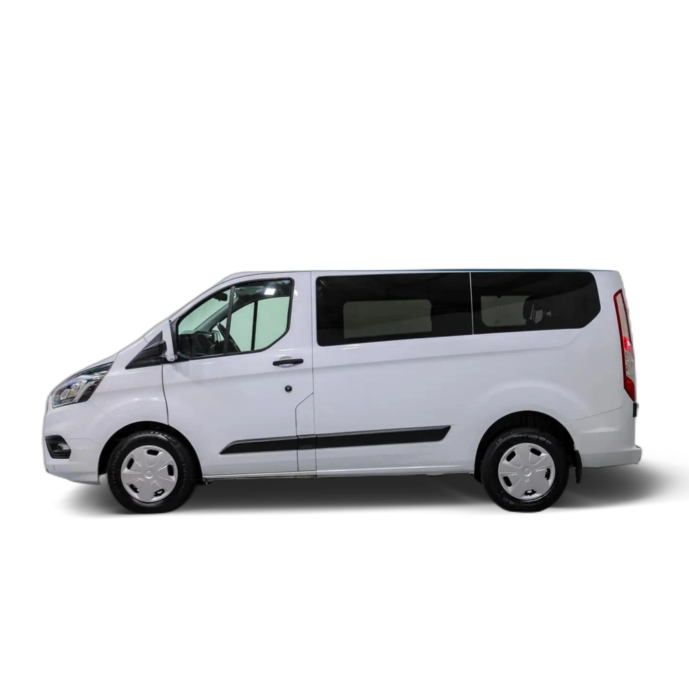 Renting Ford Transit Custom FT 320 L1 Kombi Trend EcoBlue Hybri Blanco 1